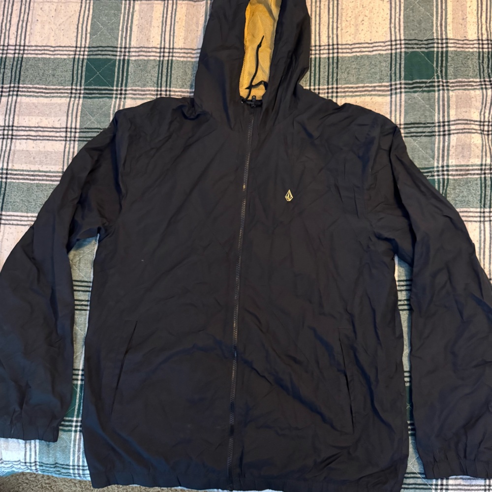 Volcom Black Forwarder light Windbreaker Jacket with Yellow Lining